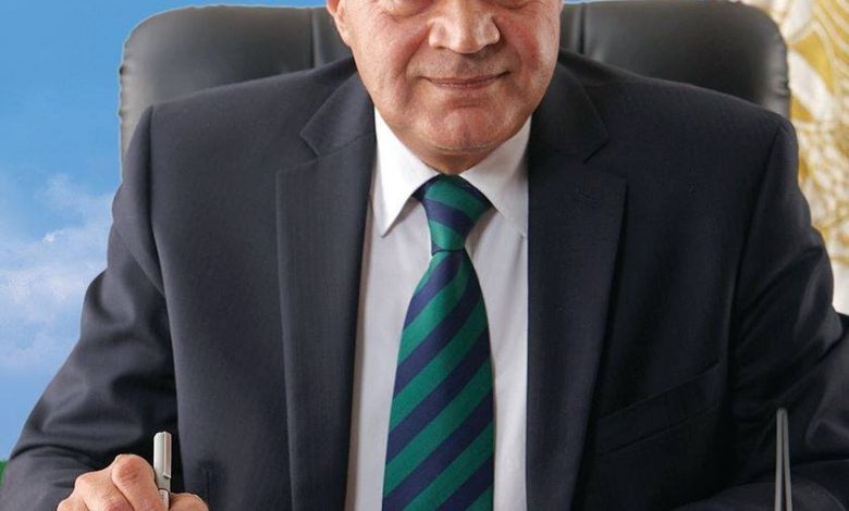 وزير التموين